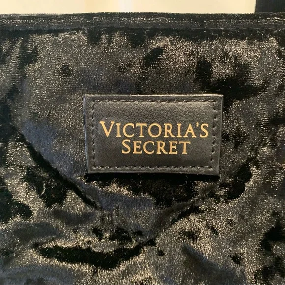 NWT Victoria's Secret Black Crushed Velvet Tote Bag - Picture 6 of 7
